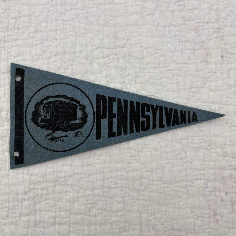 Vintage Pennsylvania Souvenir Mini Felt Pennant 8"